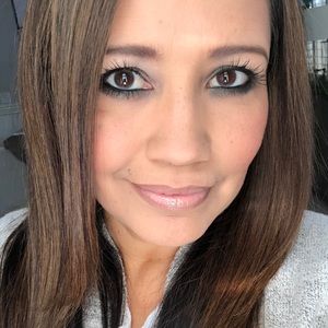 Meet your Posher, Sandy